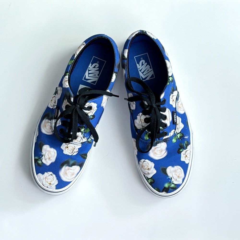 Vans Lace Up Roses